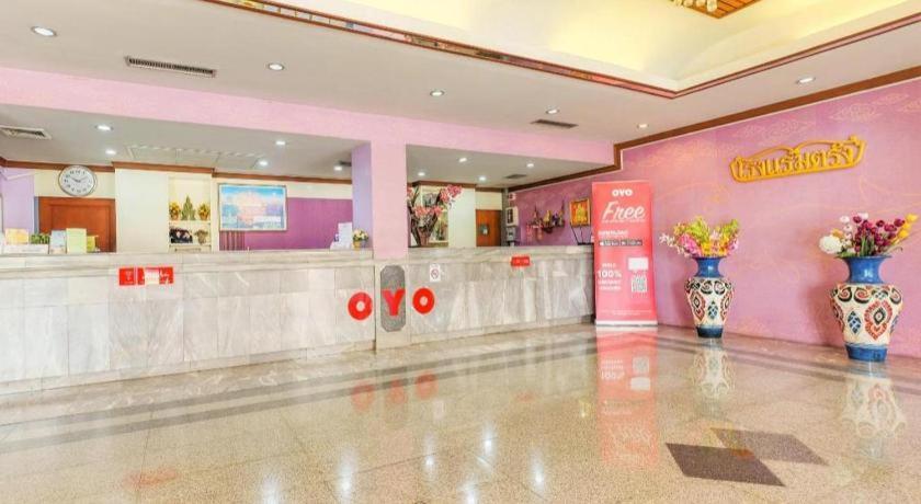 Oyo 565 Trang Hotel Exterior foto