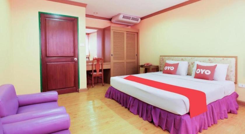 Oyo 565 Trang Hotel Exterior foto